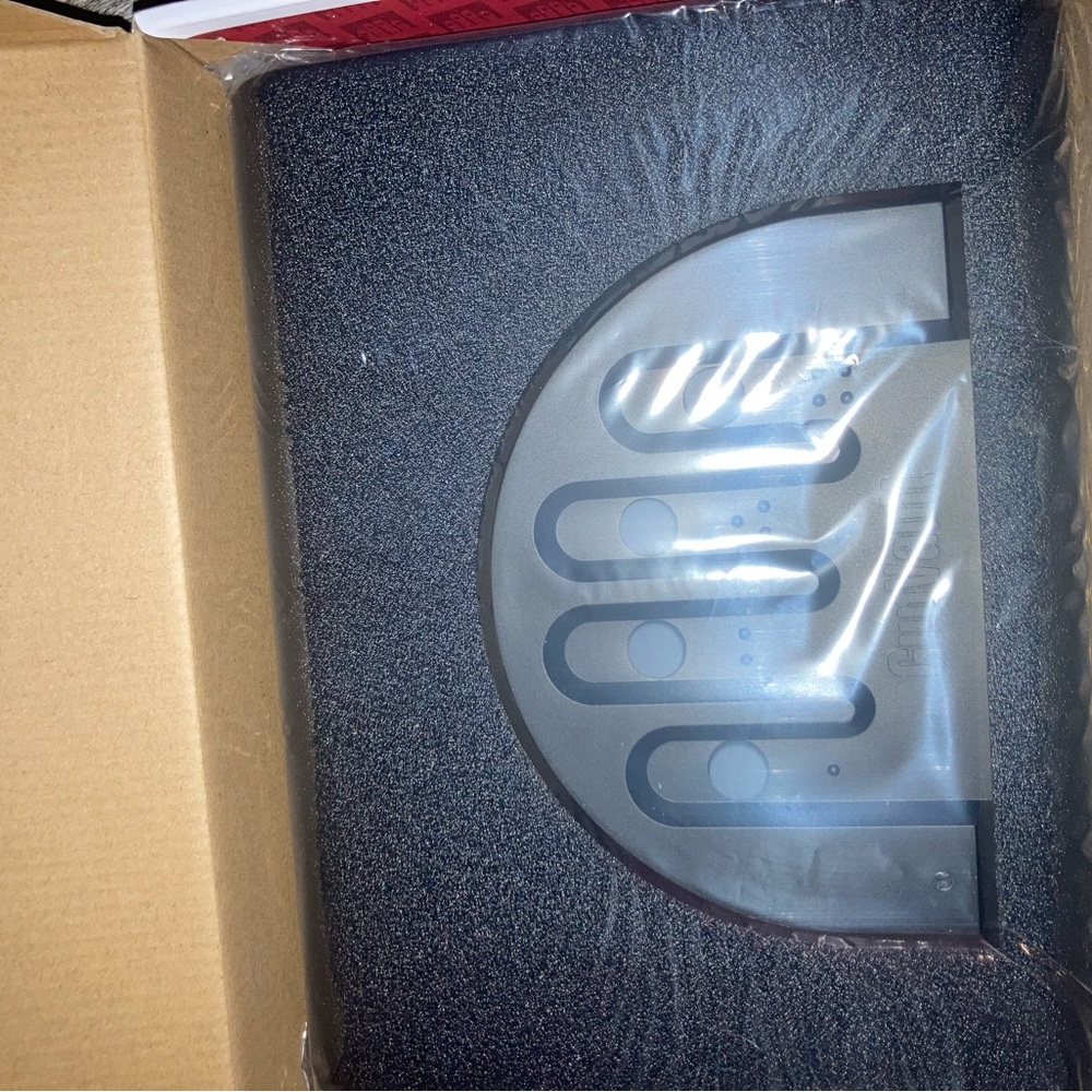 NIB Vault - Picture 2 of 3